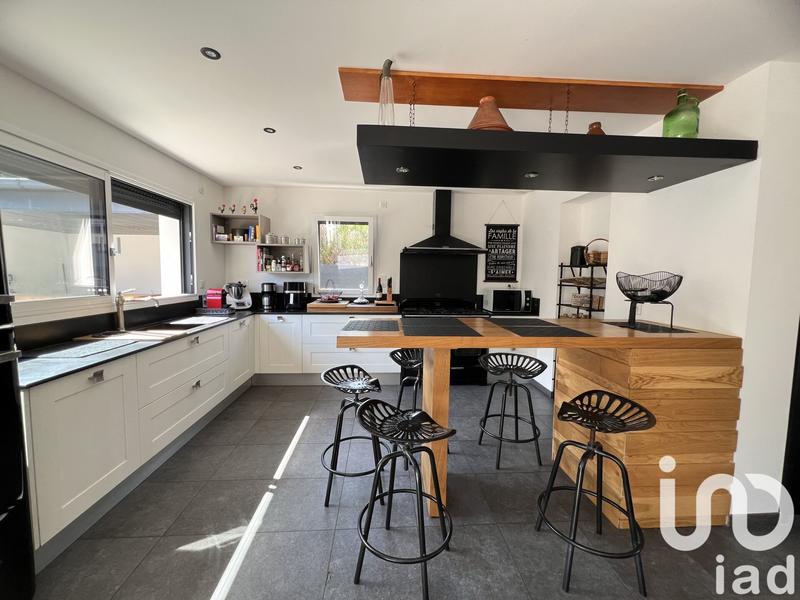 Maison de maîtres - 200 m² - 7 pièces