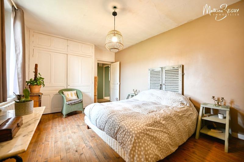 Maison - 101 m² - 5 pièces