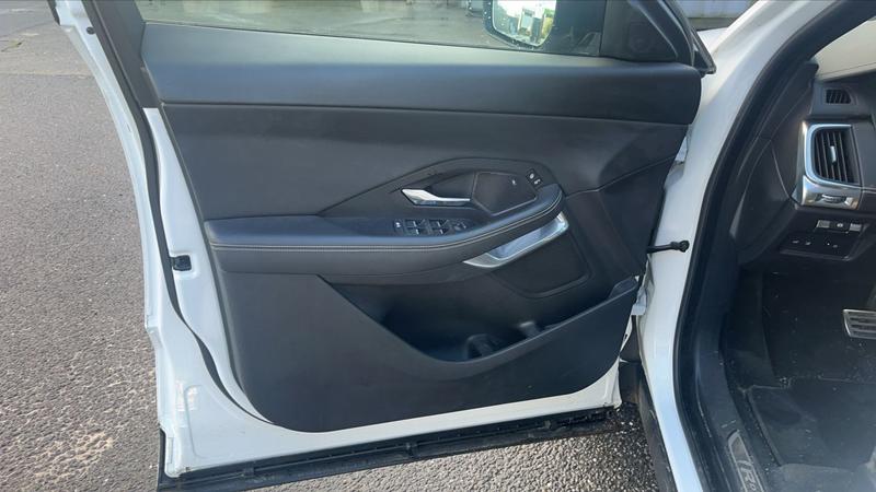 Jaguar E-Pace D180 Awd Bva9 R-Dynamic s