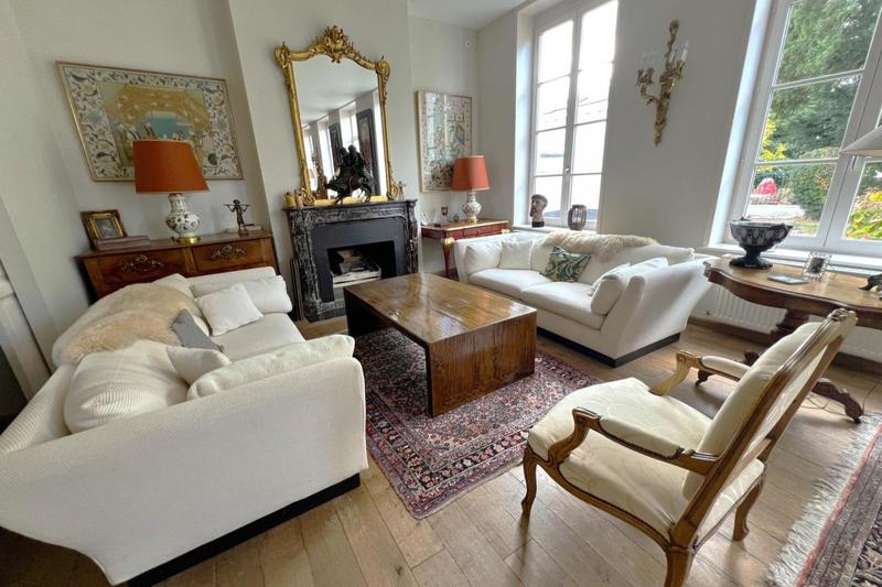 Maison de campagne - 300 m² - 8 pièces