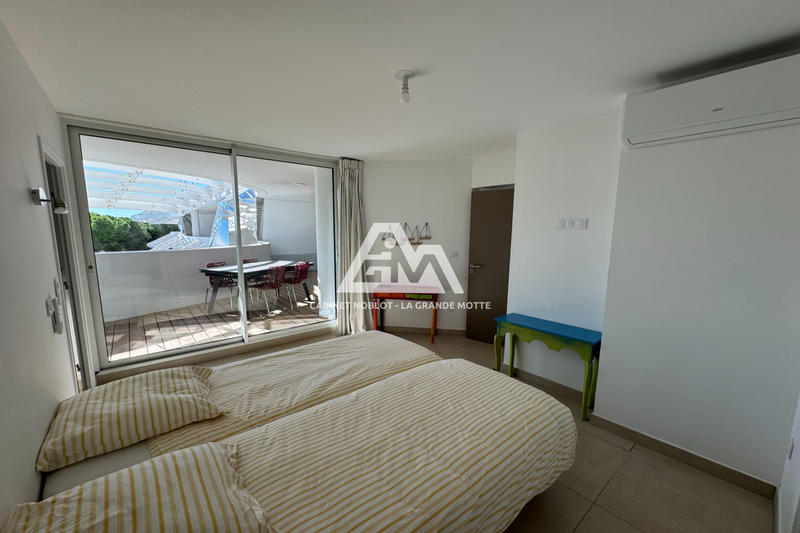 Appartement - 100 m² - 4 pièces