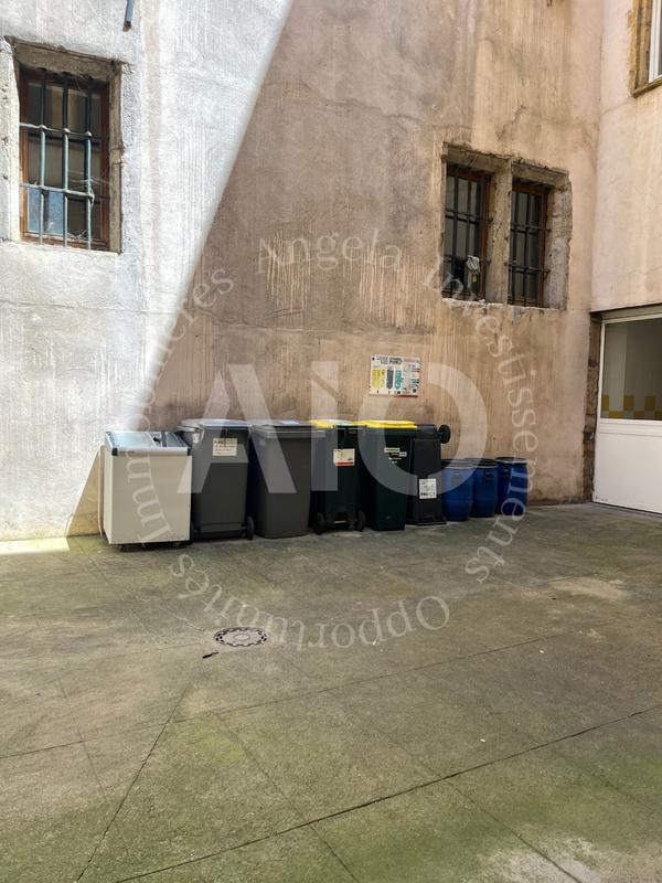 Local commercial - 149 m²