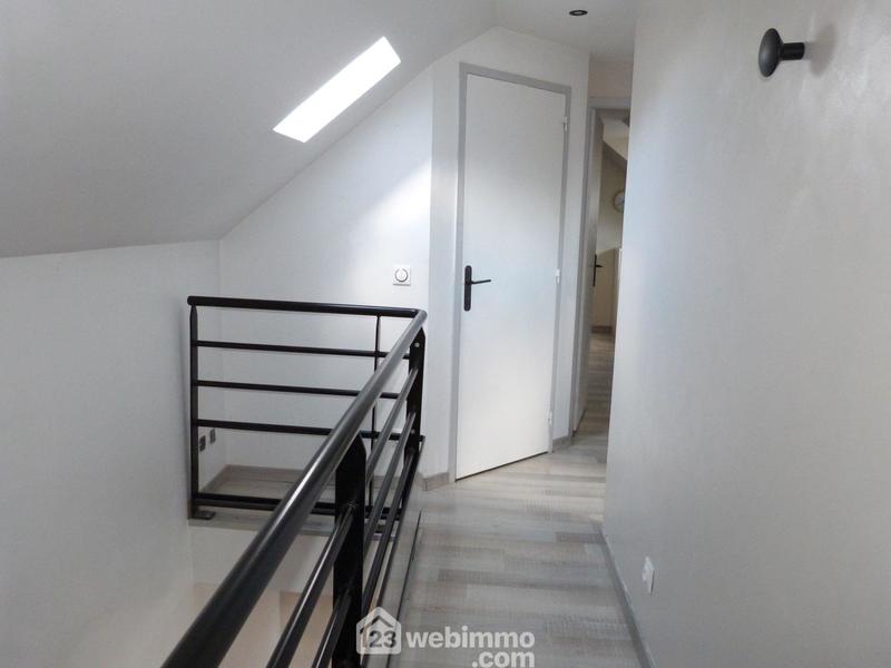 Maison - 83 m² - 4 pièces