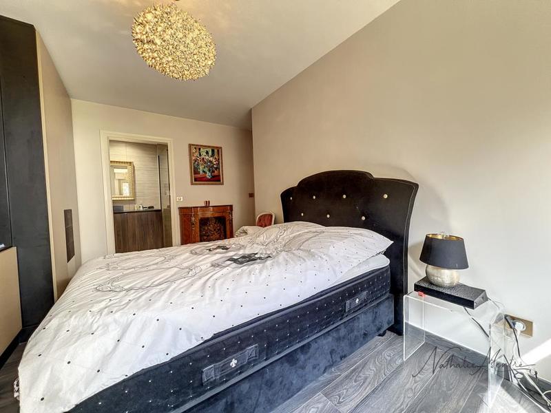 Appartement - 96 m² - 4 pièces