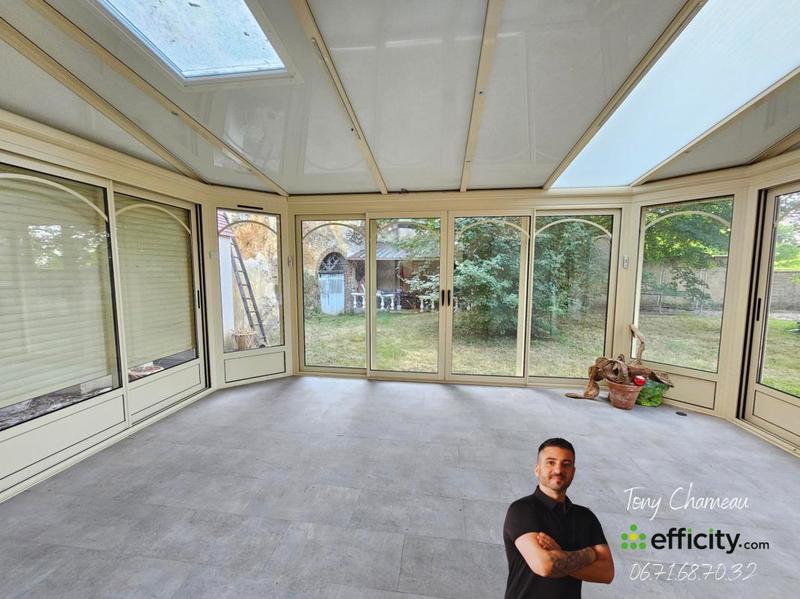 Maison - 280 m² - 6 pièces