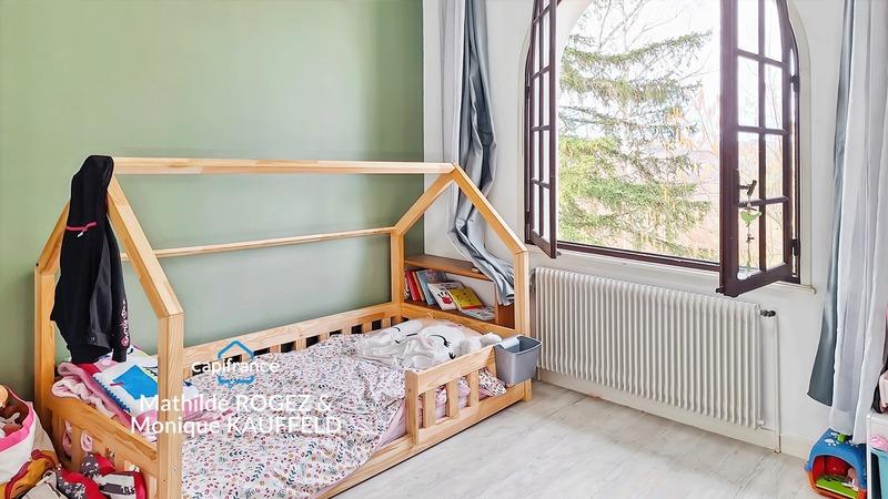 Maison - 274 m² - 7 pièces