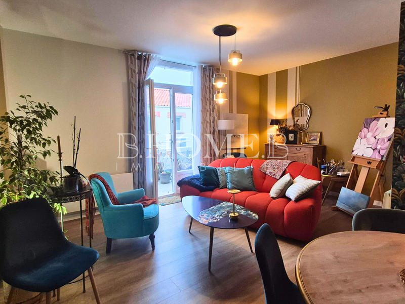 Appartement - 49 m² - 2 pièces