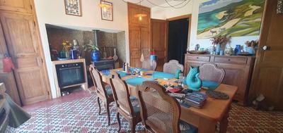 Maison traditionnelle - 290 m² - 6 pièces