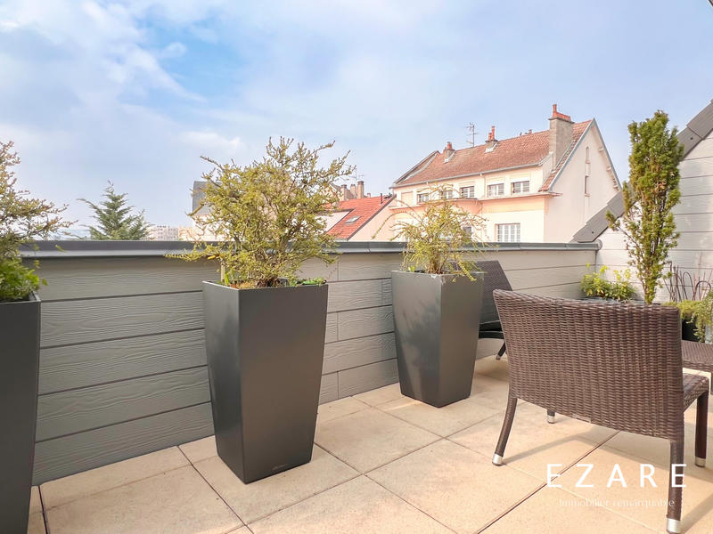 Appartement - 121 m² - 5 pièces