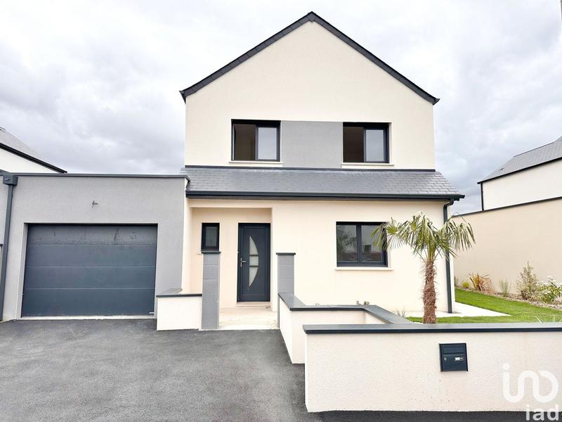 Maison - 140 m² - 5 pièces