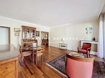 Appartement - 106 m² - 3 pièces