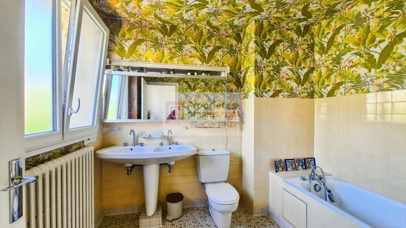 Maison - 160 m² - 7 pièces