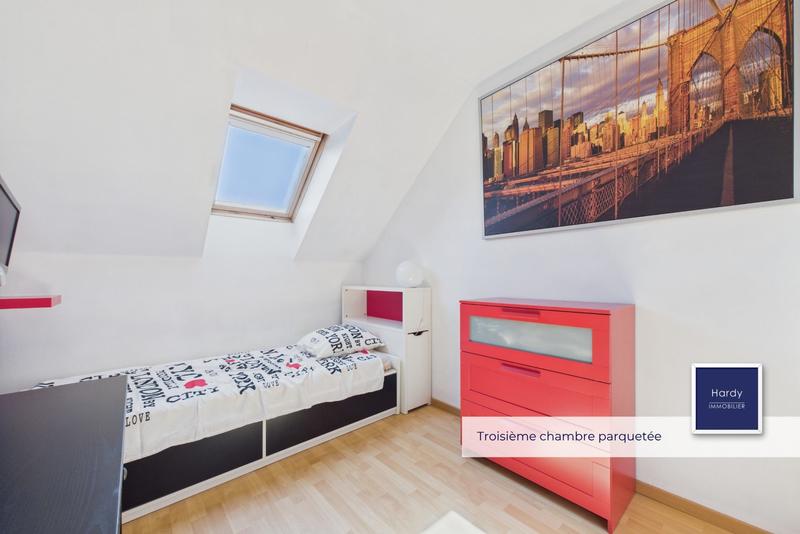 Maison - 123 m² - 6 pièces