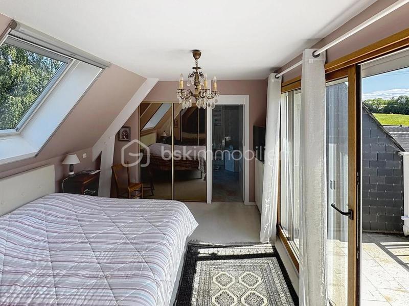 Propriété - 377 m² - 9 pièces