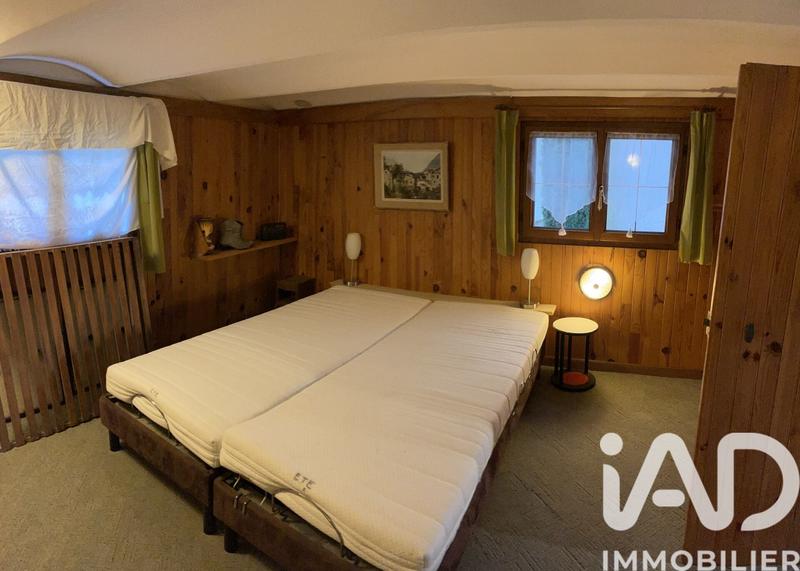 Maison - 178 m² - 9 pièces