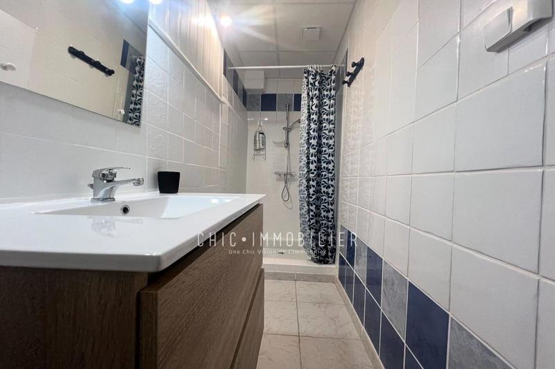 Appartement - 115 m² - 5 pièces