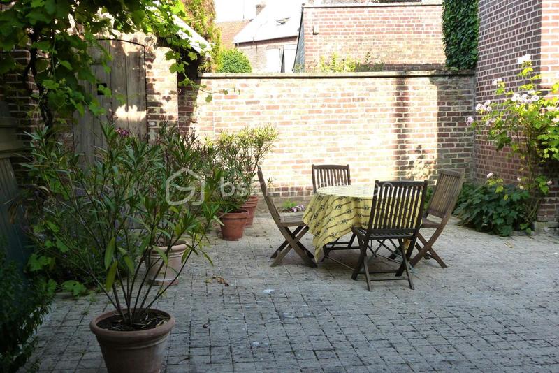 Maison bourgeoise - 260 m² - 9 pièces