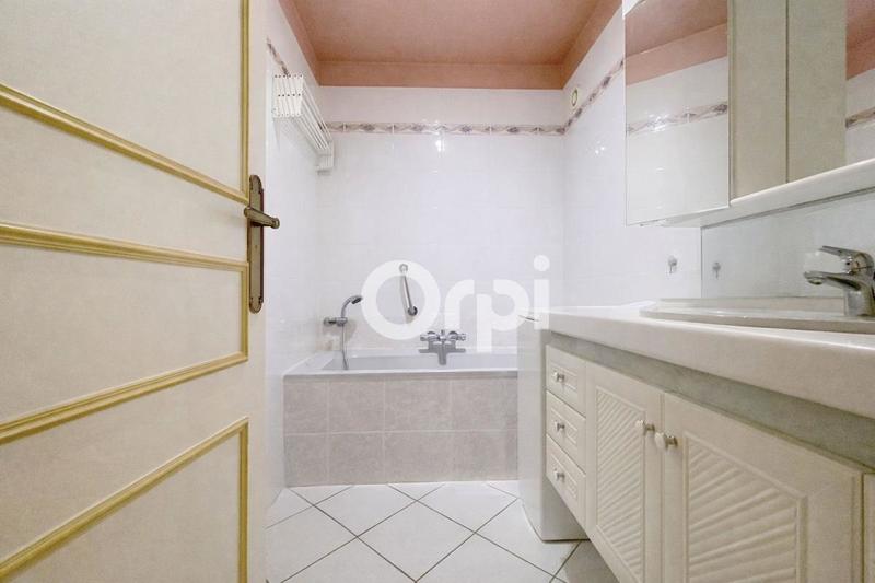 Appartement - 88 m² - 3 pièces