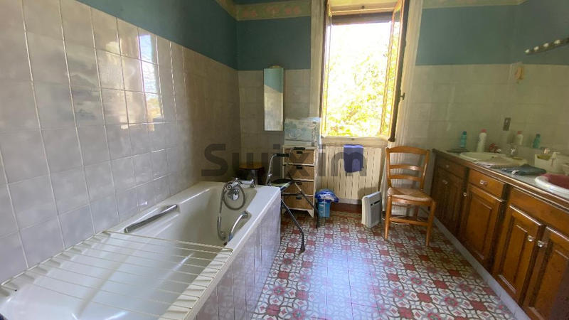 Villa - 140 m² - 6 pièces