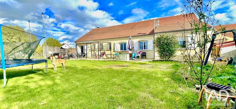 Maison - 138 m² - 6 pièces