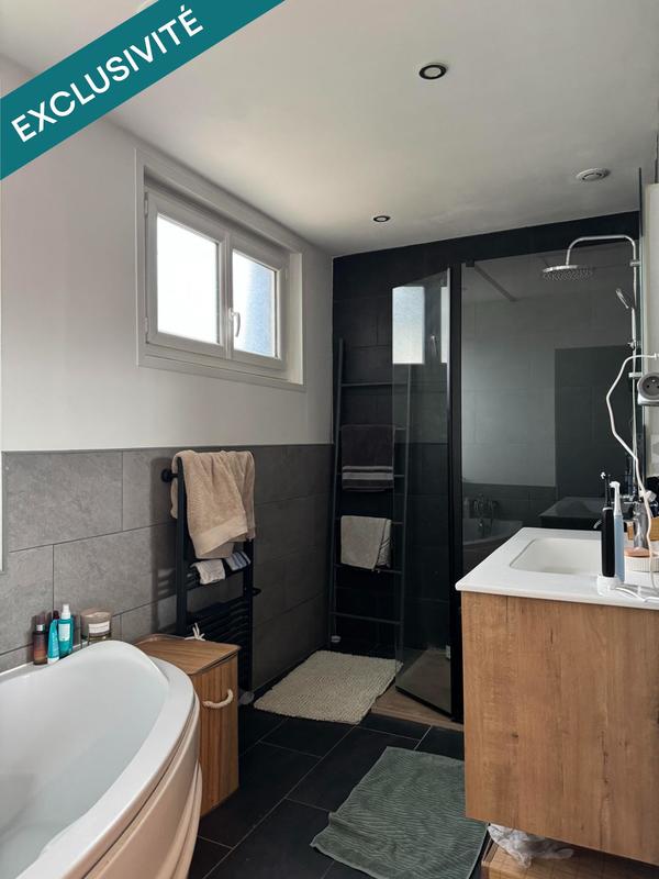 Maison - 100 m² - 4 pièces