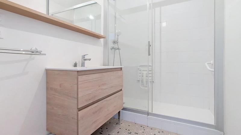 Appartement - 84 m² - 4 pièces