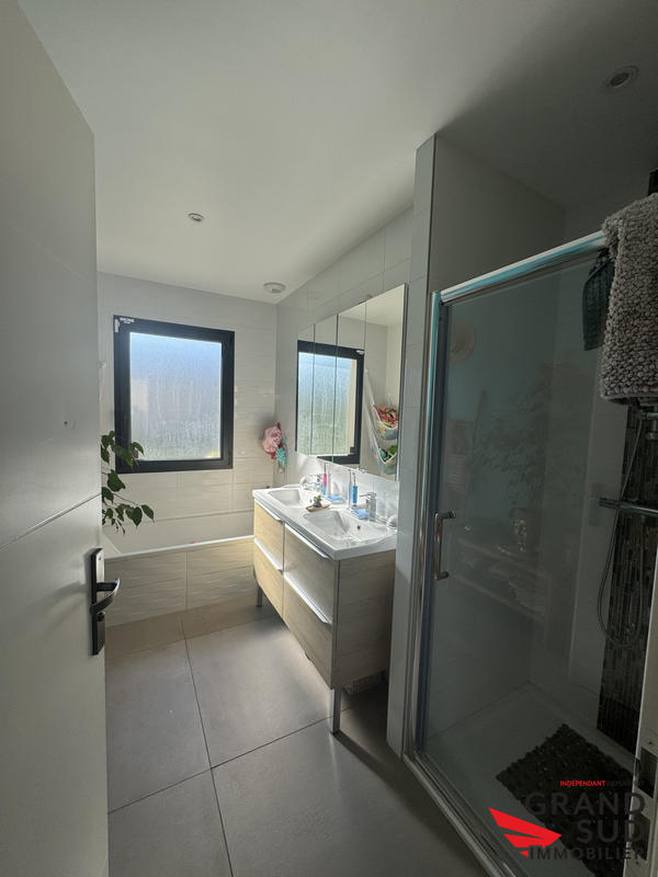 Maison contemporaine - 155 m² - 5 pièces