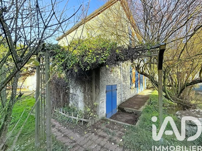 Maison - 192 m² - 6 pièces