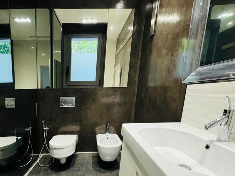 Maison - 203 m² - 8 pièces