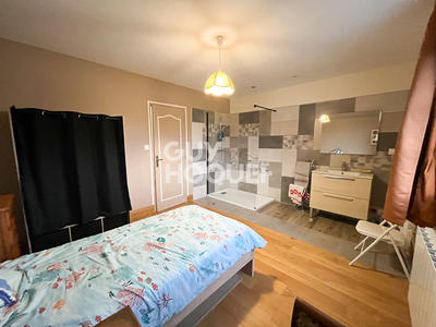 Maison - 140 m² - 7 pièces