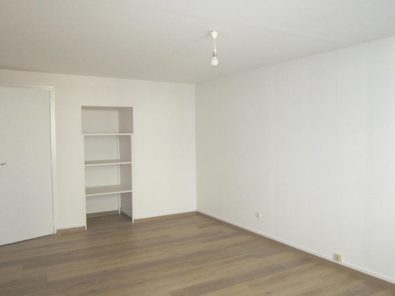 Appartement - 85 m² - 3 pièces