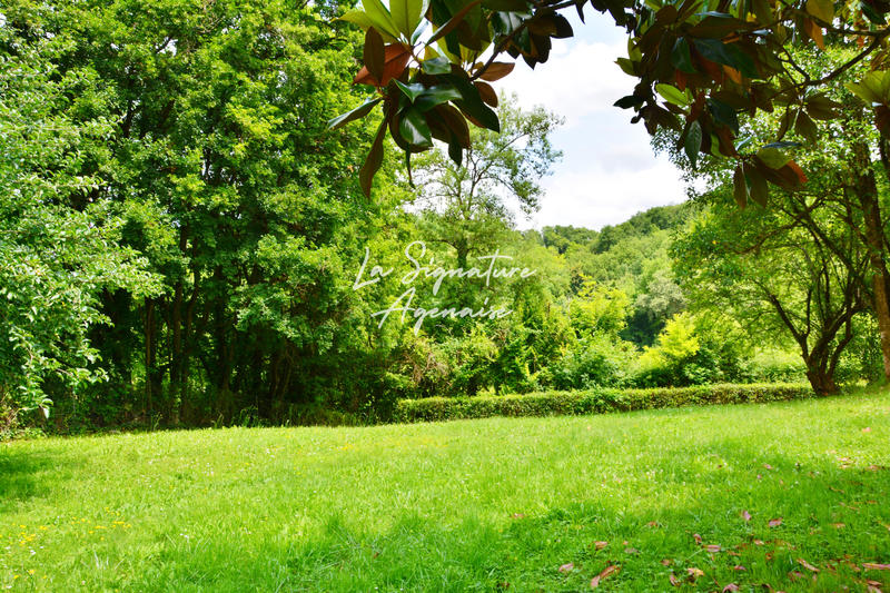 Maison - 231 m² - 7 pièces