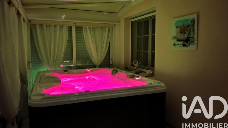 Maison - 122 m² - 5 pièces