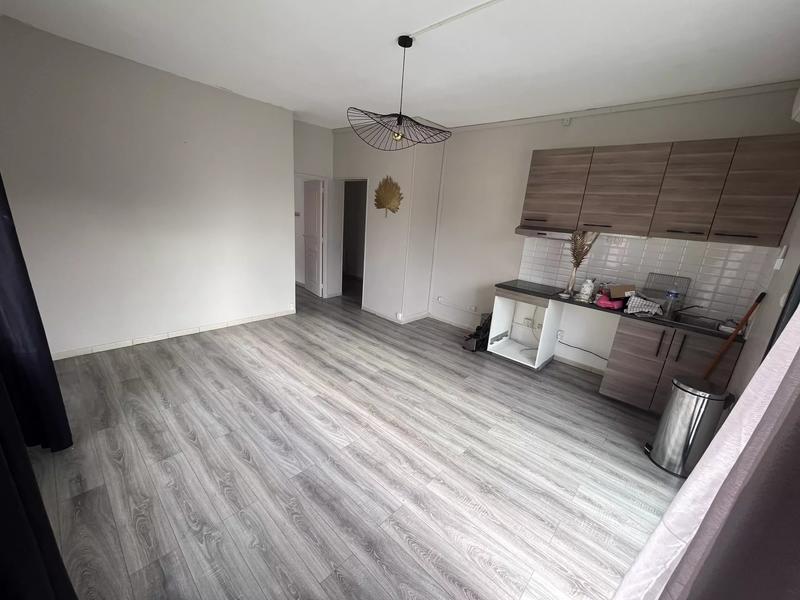 Immeuble - 270 m² - 12 pièces