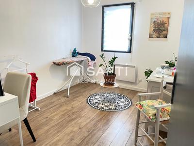 Duplex - 94 m² - 5 pièces