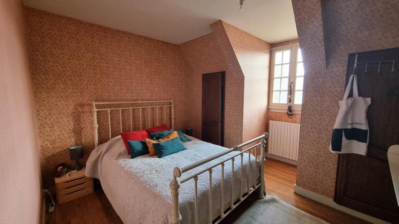 Maison - 186 m² - 6 pièces