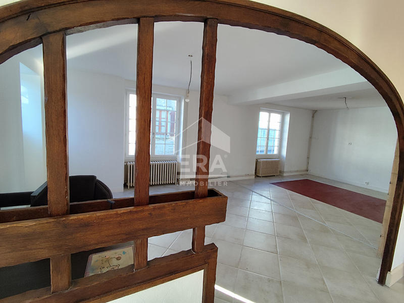 Maison - 188 m² - 8 pièces