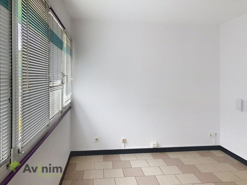 Local commercial - 1 068 m²