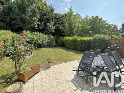 Maison - 96 m² - 6 pièces