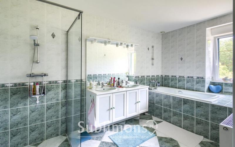 Maison ancienne - 220 m² - 9 pièces