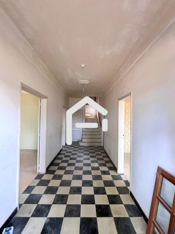 Maison - 150 m² - 5 pièces