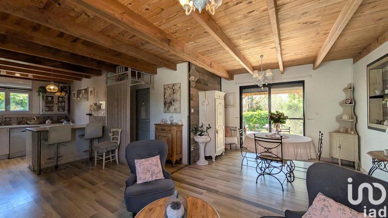 Maison - 200 m² - 7 pièces