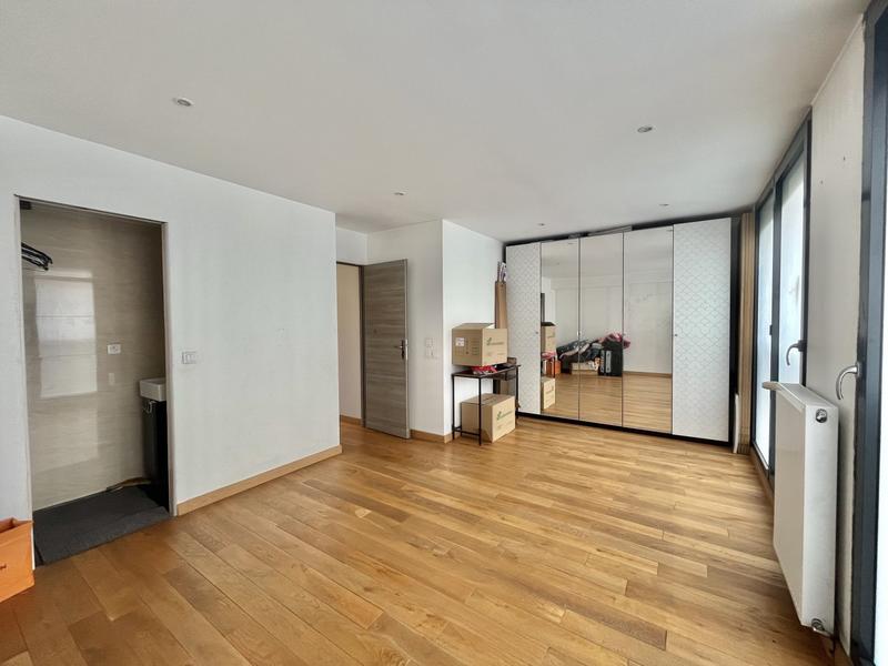 Maison - 165 m² - 7 pièces