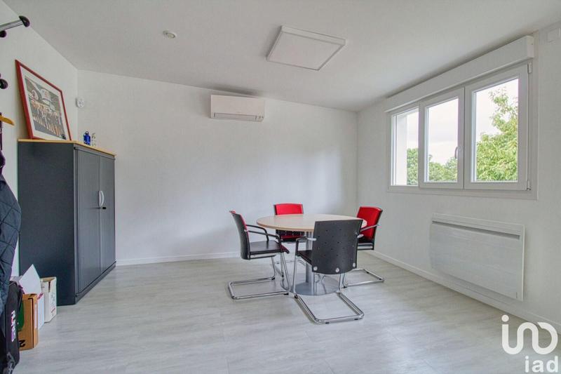 Bureau - 253 m²