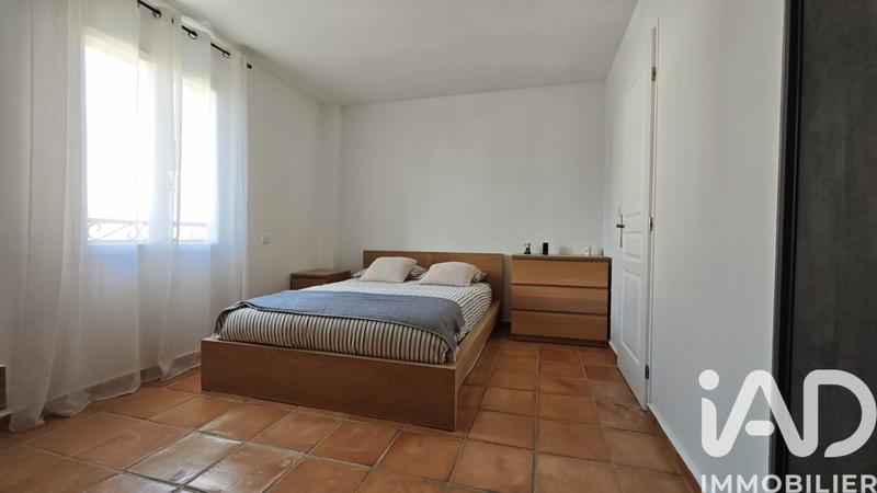 Maison - 200 m² - 7 pièces