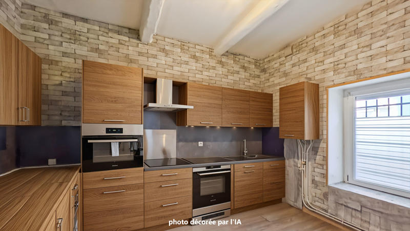 Maison - 85 m² - 4 pièces