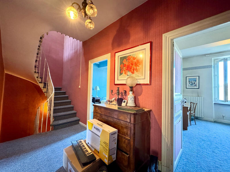 Maison de village - 190 m² - 7 pièces