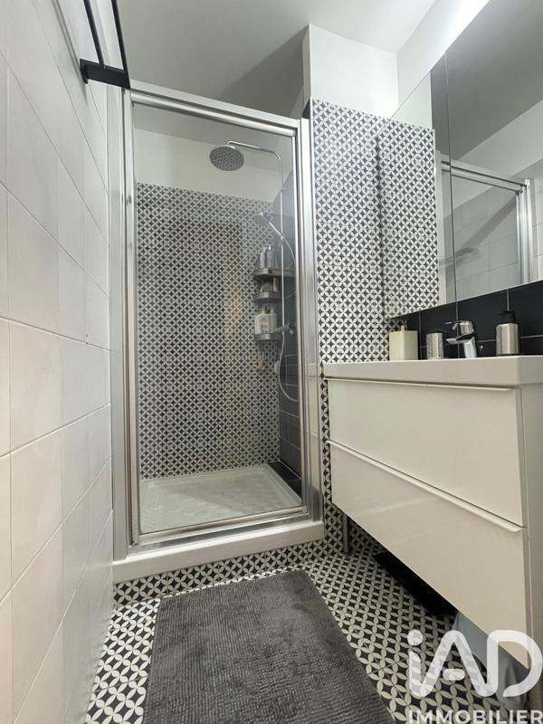 Appartement - 84 m² - 4 pièces