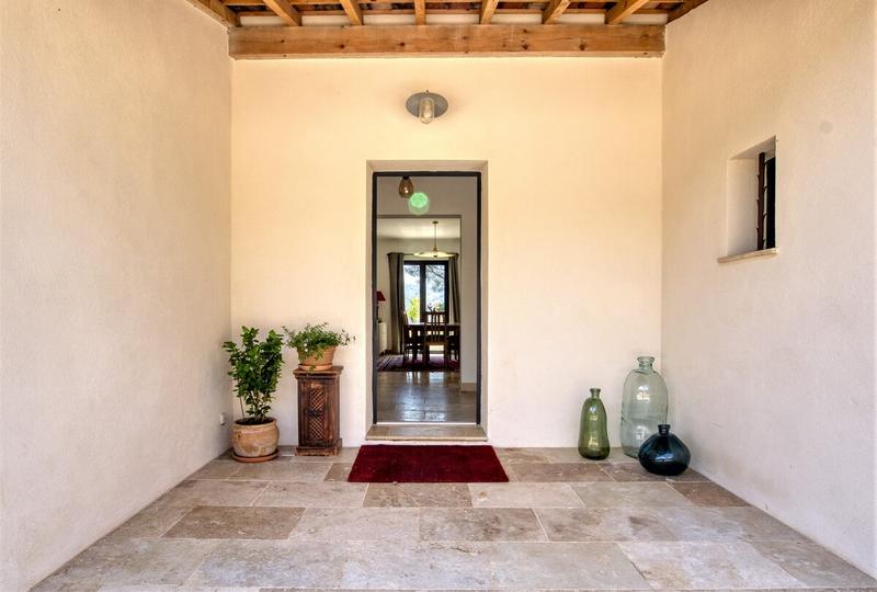 Villa - 237 m² - 8 pièces