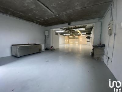 Local commercial - 305 m²